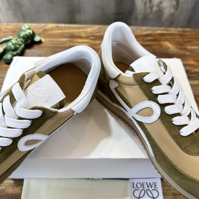 Loewe Sneakers